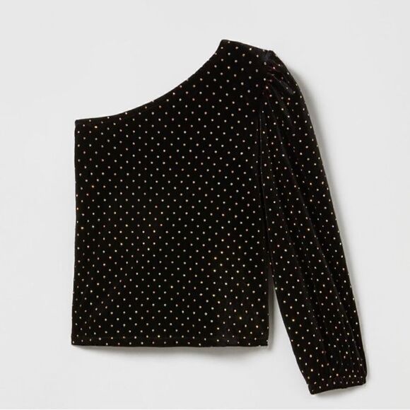 Zara Girls Asymmetrical velvet top with long sleeve
Top(Size 10) - Picture 1 of 10